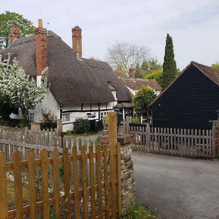 Clifton Hampden B&B Екстериор снимка