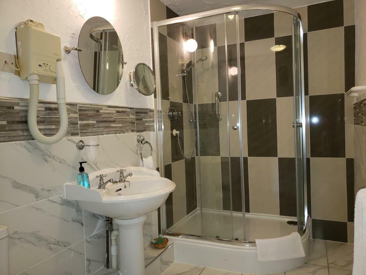 Clifton Hampden B&B Екстериор снимка